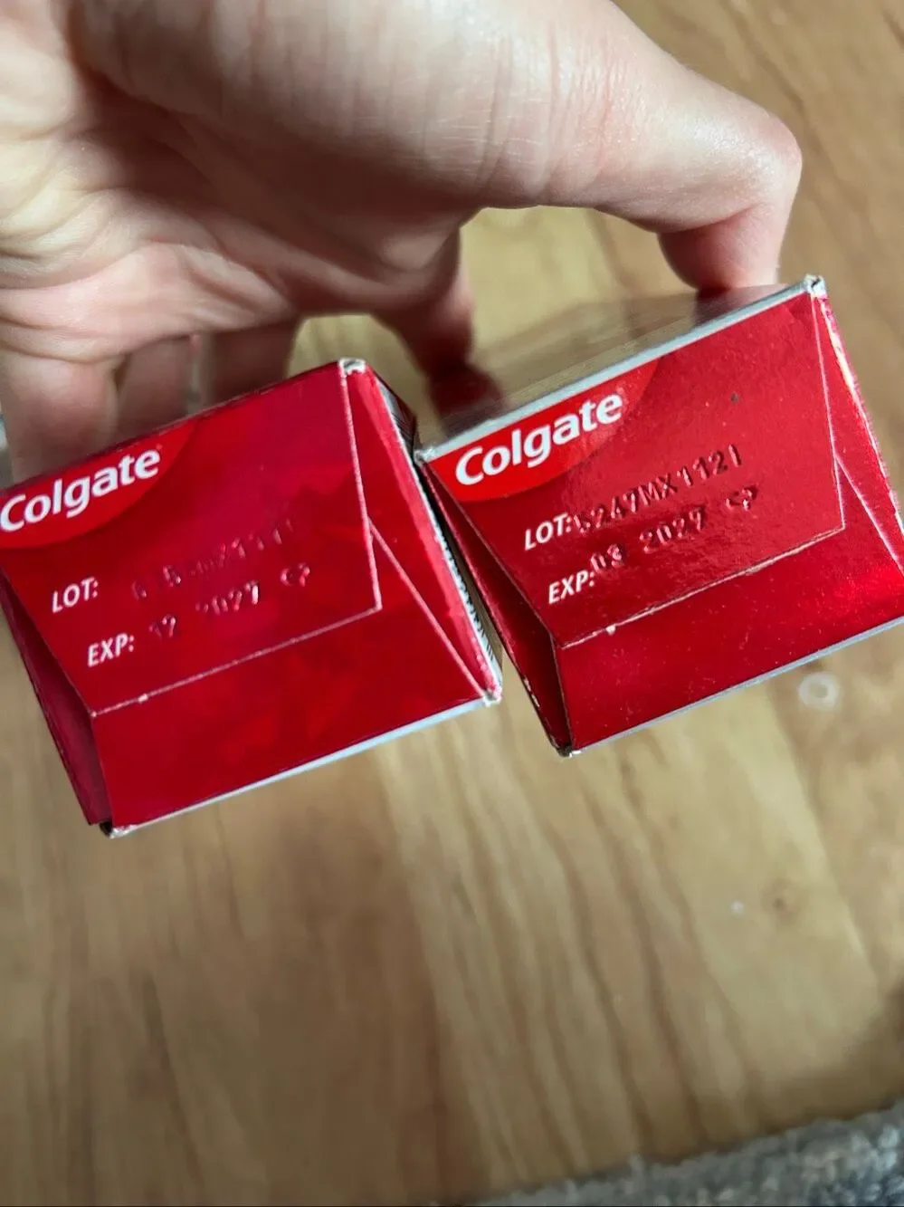 Bundle of toothpaste 10 different types and expiration dates Colgate creat